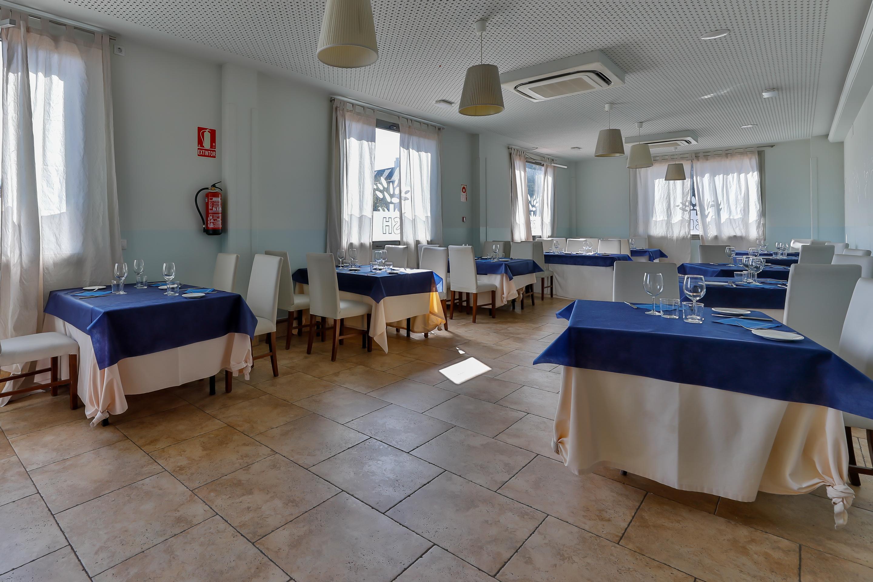 Palazuelos de Eresma Hospedium Santana Hotel Restaurante מראה חיצוני תמונה